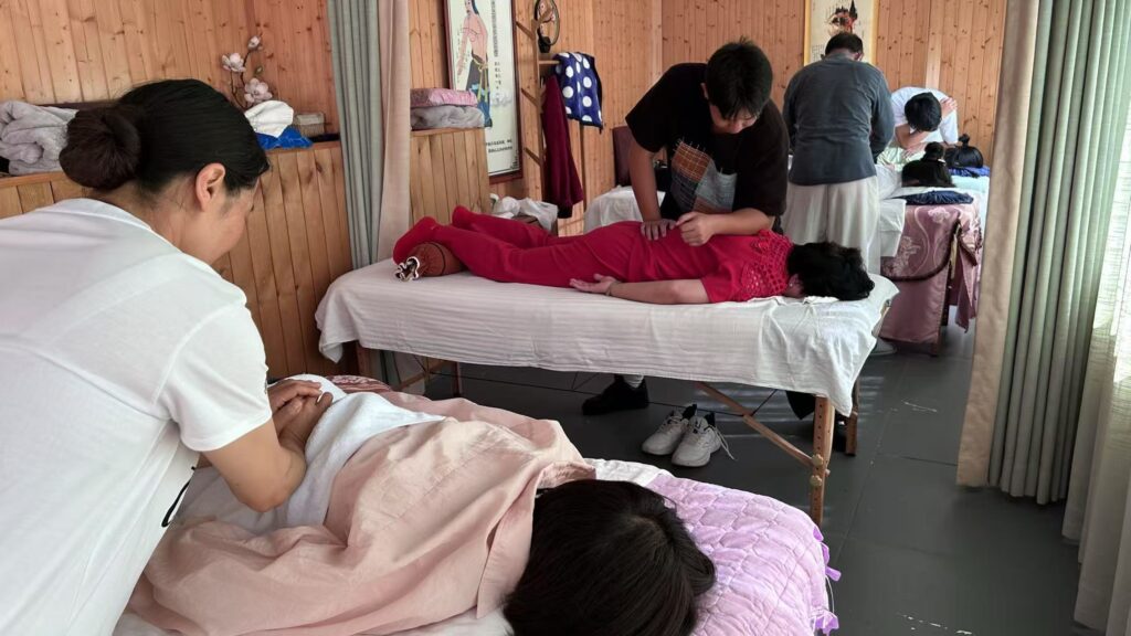 道医实战特训班:理论与实战双轨并行,推动大健康产业发展 道医实战特训班:理论与实战双轨并行,推动大健康产业发展