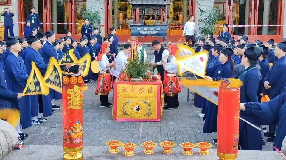 福建闾山醮坛 “2025第十二届祭天请职拨兵将祈福活动” 通告 福建闾山醮坛 “2025第十二届祭天请职拨兵将祈福活动” 通告